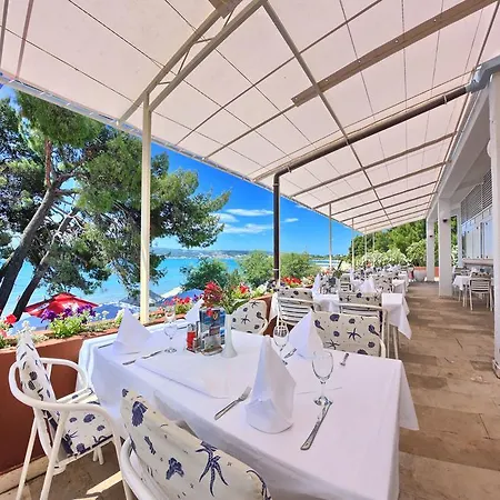 Resnik فندق Kaštel Štafilić